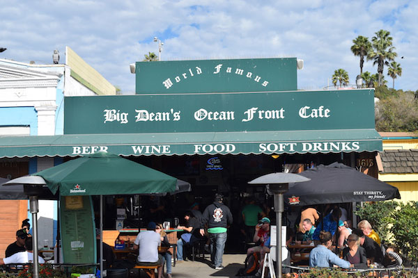 Big Dean Burger w/o Onions - Picture of Big Dean's Ocean Front Cafe, Santa  Monica - Tripadvisor