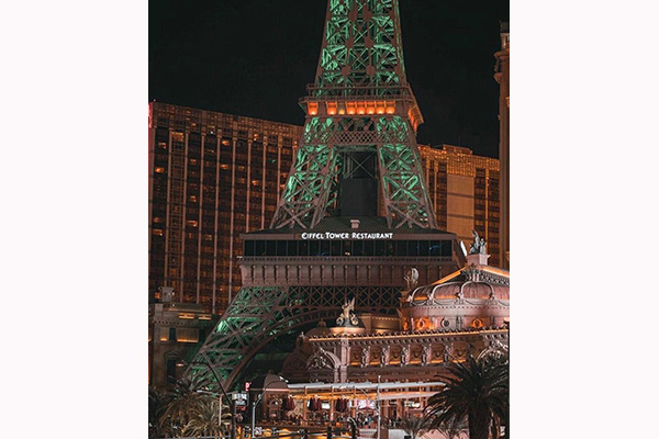Eiffel Tower Restaurant - 3655 Las Vegas Blvd S